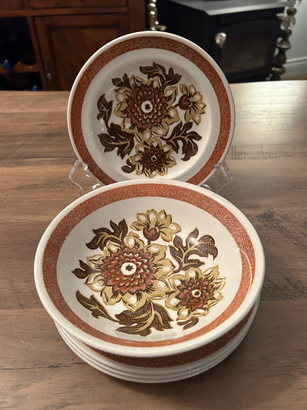 Vintage Savannah by Wood & Sons England Ceramic Ironstone 5 pcs Dinnerware Set